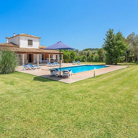 Villa Near Centre Of